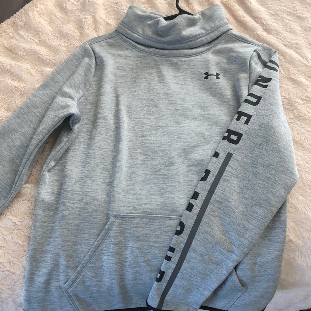 Under Armour sweatshirt